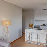 Apartament 3c A 5 Min Da Em Frente Ao Metro *