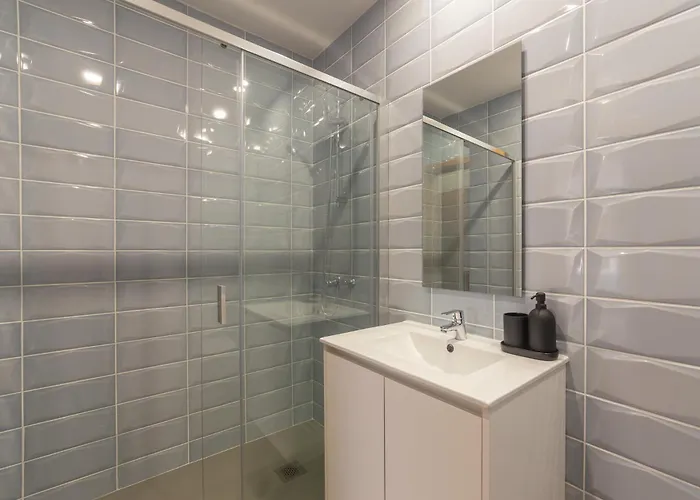 Apartamento 3c A 5 Min Da Em Frente Ao Metro *